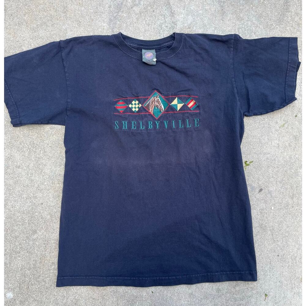 Vintage 90s Shelbyville Kentucky Horse Racing Embroidered Souvenir Tee Mens M